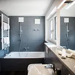 Drexel's Parkhotel Am Schloss 4* كرومباخ