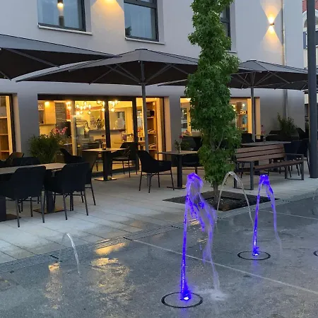 Отель Drexel's Parkhotel Am Schloss 4*