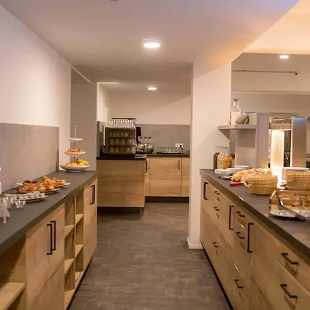 Drexel's Parkhotel Am Schloss 4* 크룸바흐