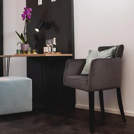 Drexel's Parkhotel Am Schloss 호텔 크룸바흐