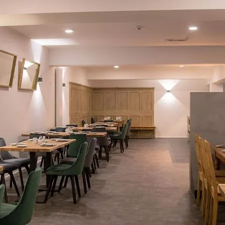 Drexel's Parkhotel Am Schloss 酒店 4*