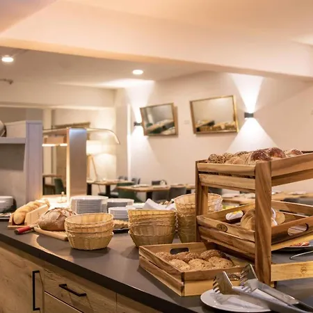 ホテル Drexel's Parkhotel Am Schloss クルムバハ